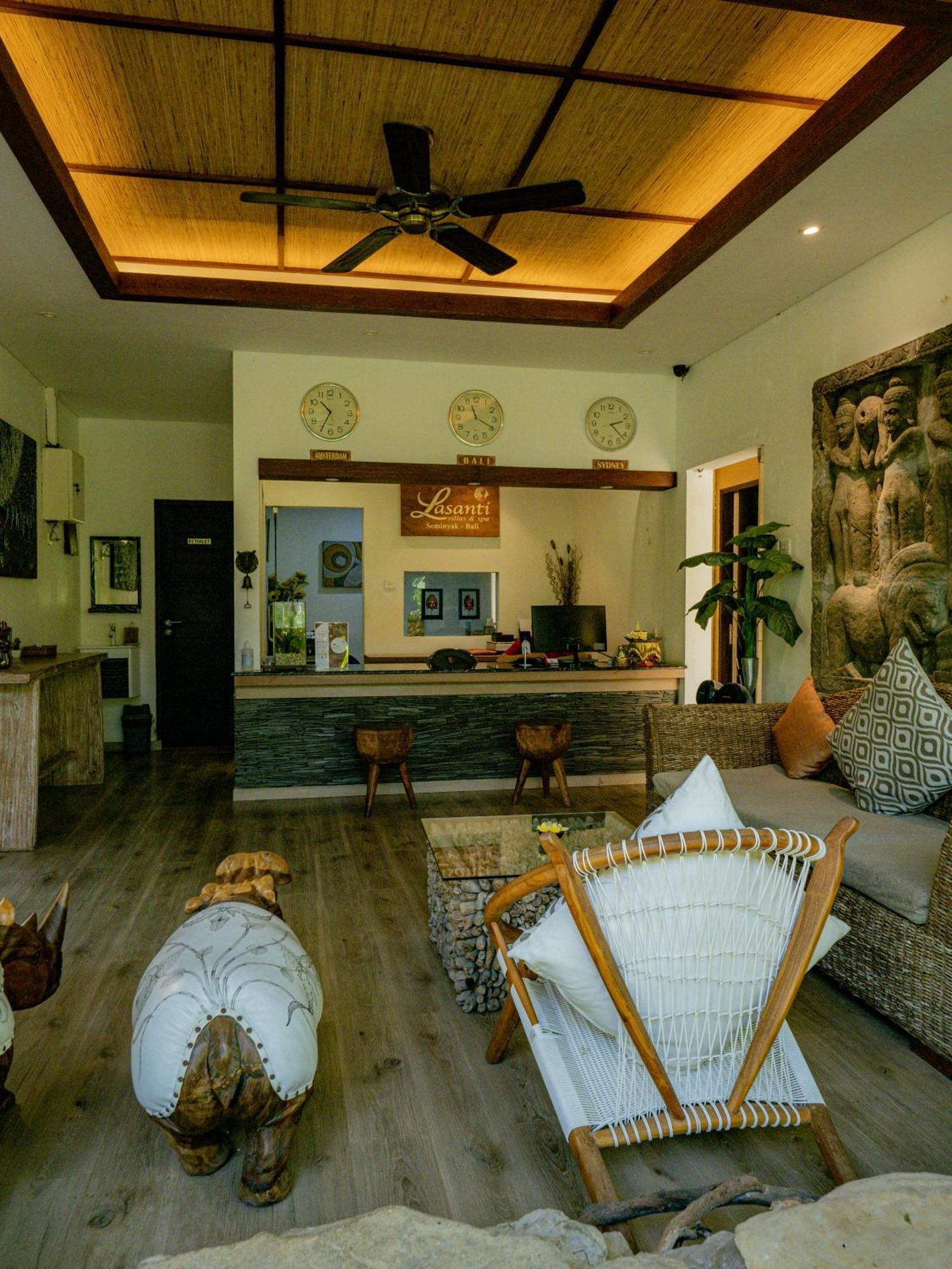 Lasanti Villas Seminyak Exteriör bild